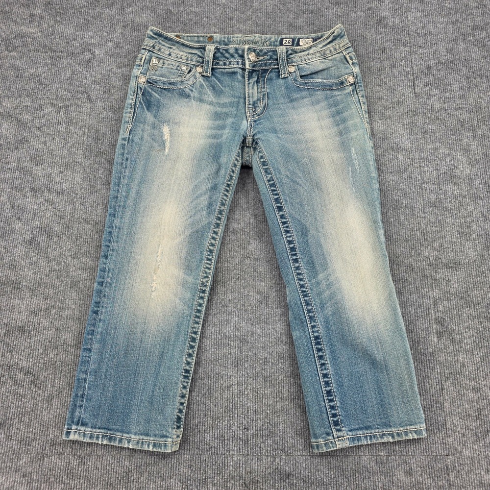 Miss Me Women JP5335P6 Medium Wash Distressed Embellished Capri Jeans Size 28